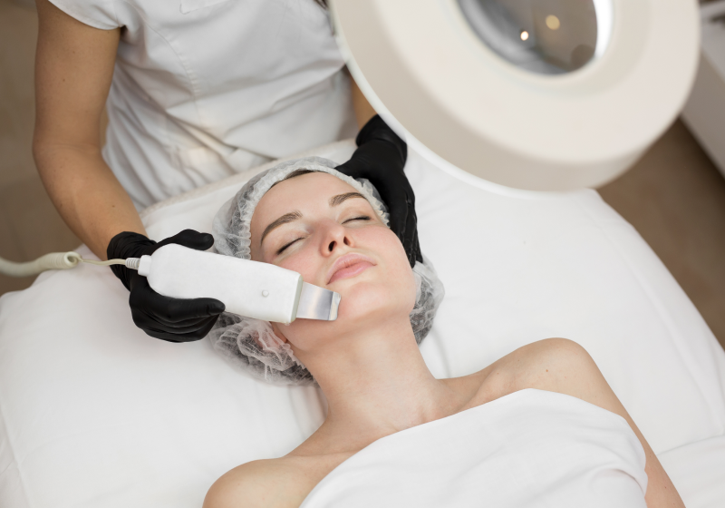 Ультразвуковая чистка лица