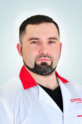 Якубенко Максим Григорьевич