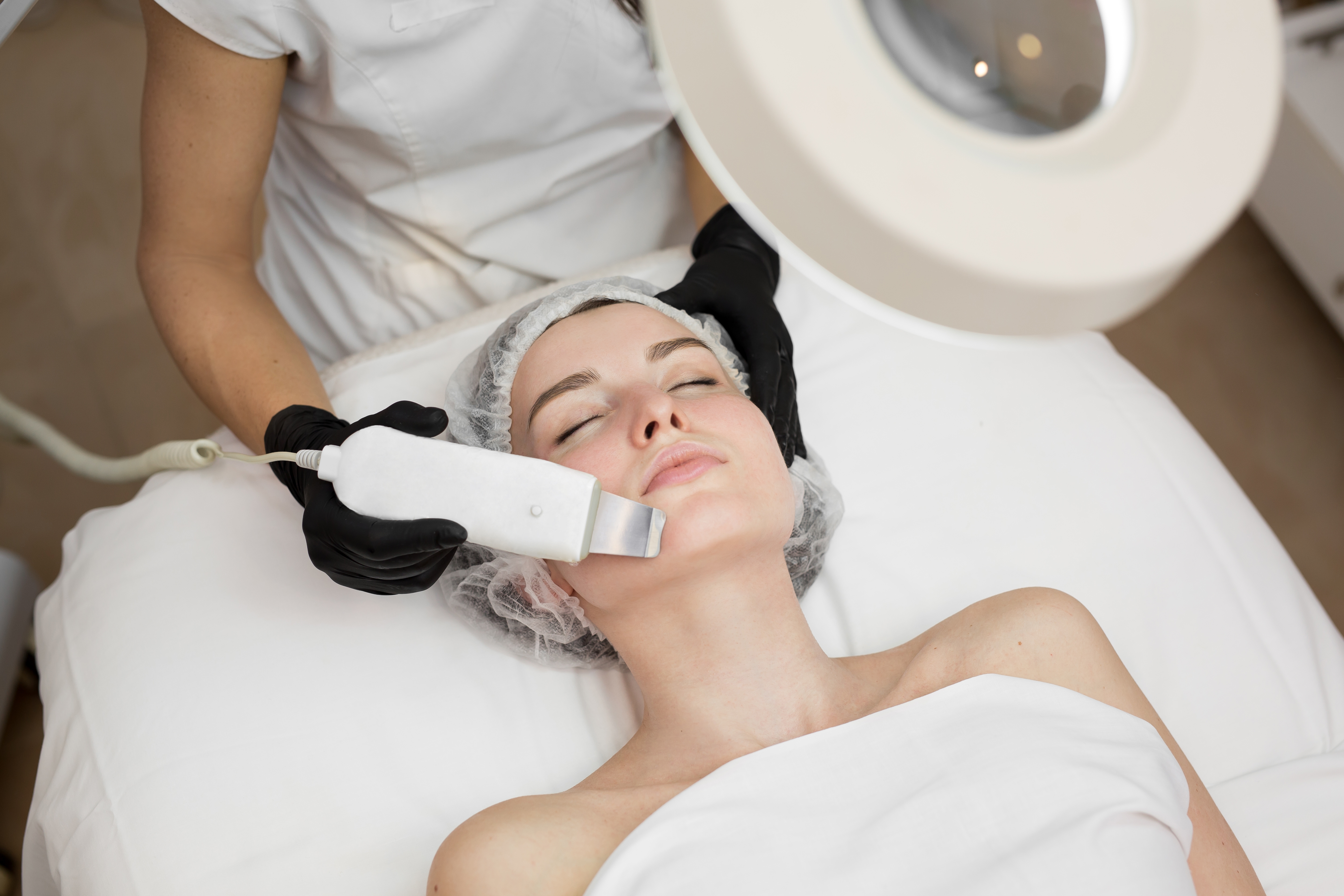 Ультразвуковая чистка лица